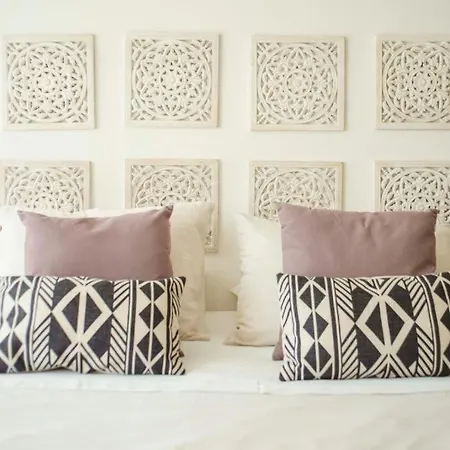 Loica Suites